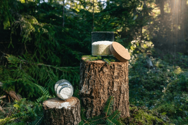 Adsorbi, SmellWell, and Icebug launch Freshener Inserts – made in Sweden with a 50% lower CO2 footprint
