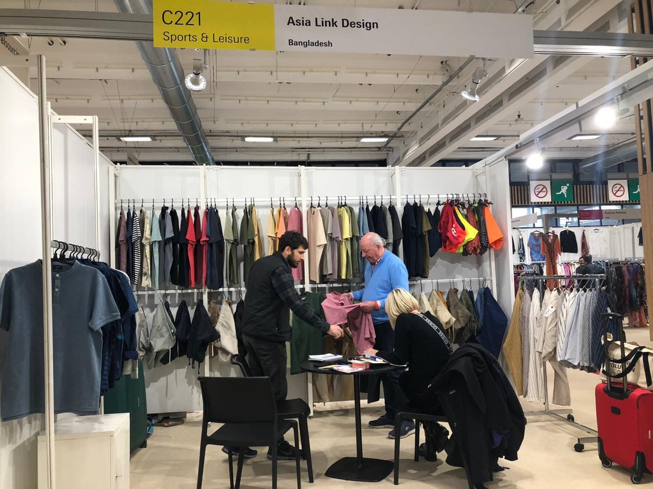 27 Bangladeshi Apparel, Denim, and Fabric Manufacturers Will Showcase Their Designs at Texworld/Apparel Sourcing Paris