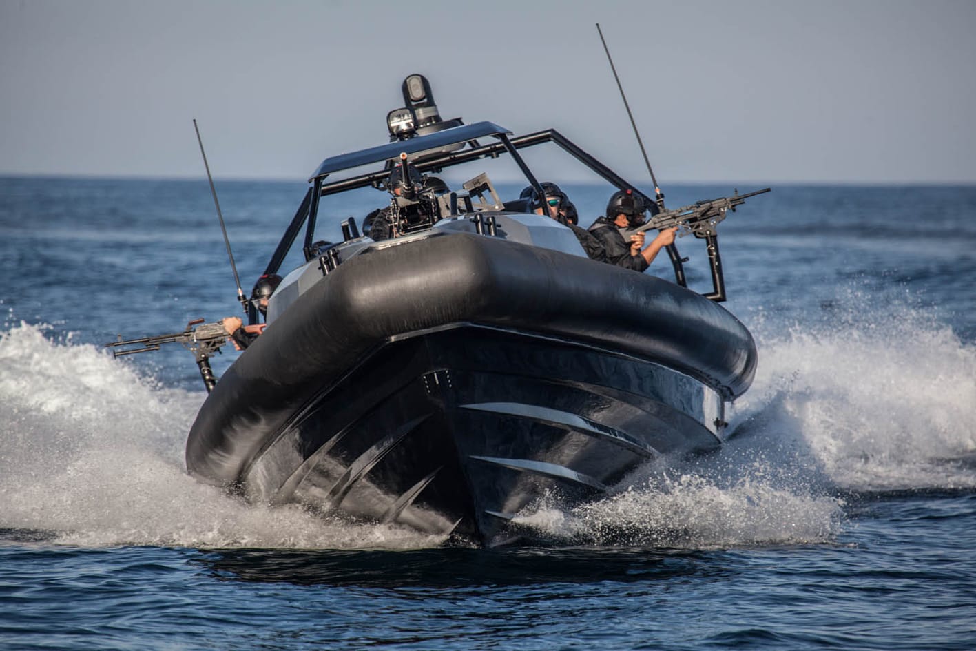 Composite hull for the new Black Falcon