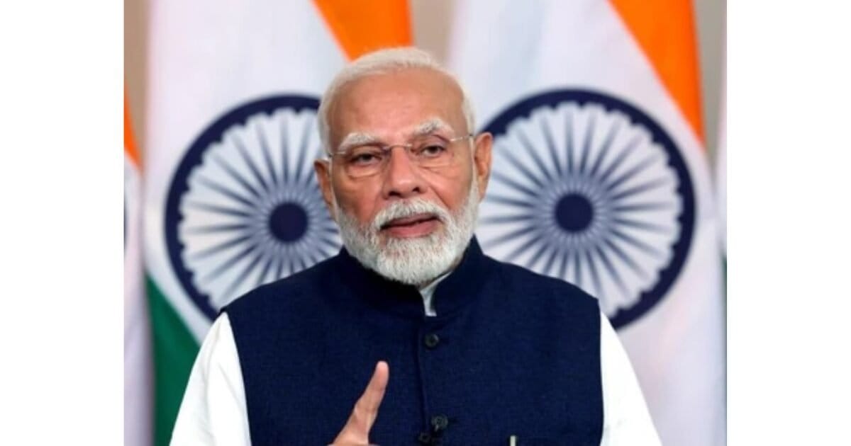 PM Modi hails textile sector as India’s strength